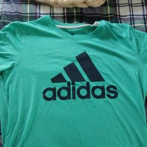 Womens addidas tshirt size large